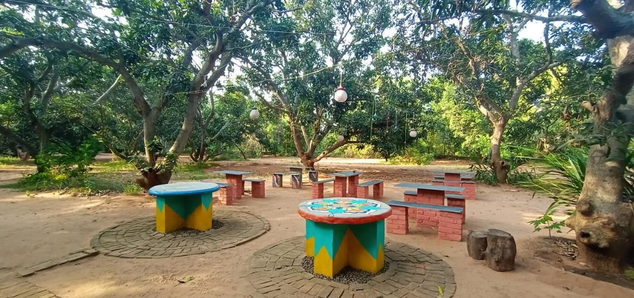 Art Forest Hotel Auroville Exterior photo